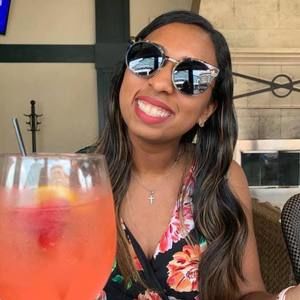 Meet your Posher, Brea